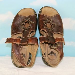 90's Vintage Star Dr. Marten Sandals